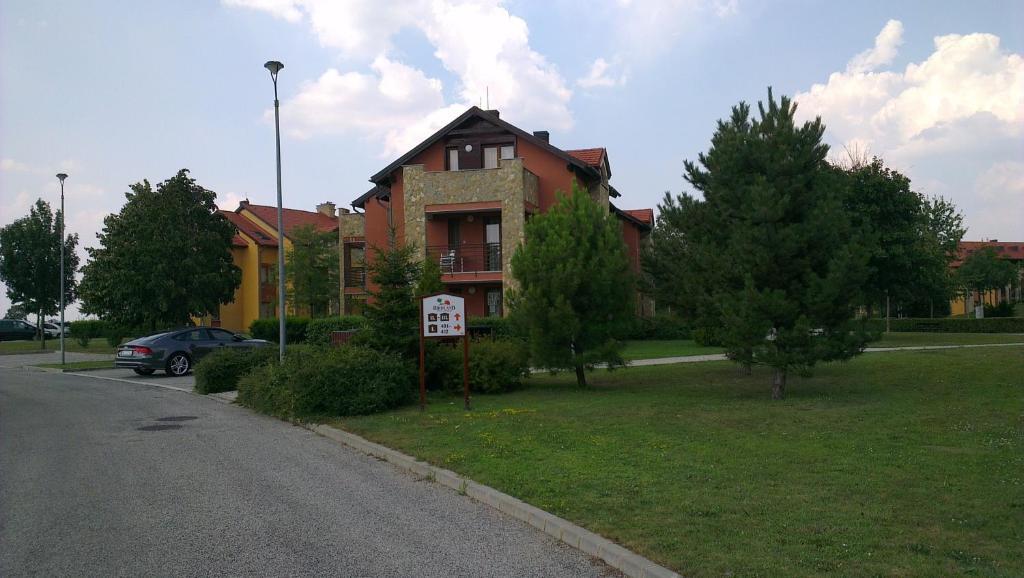 Apartman Golf Lux Bük Pokoj fotografie